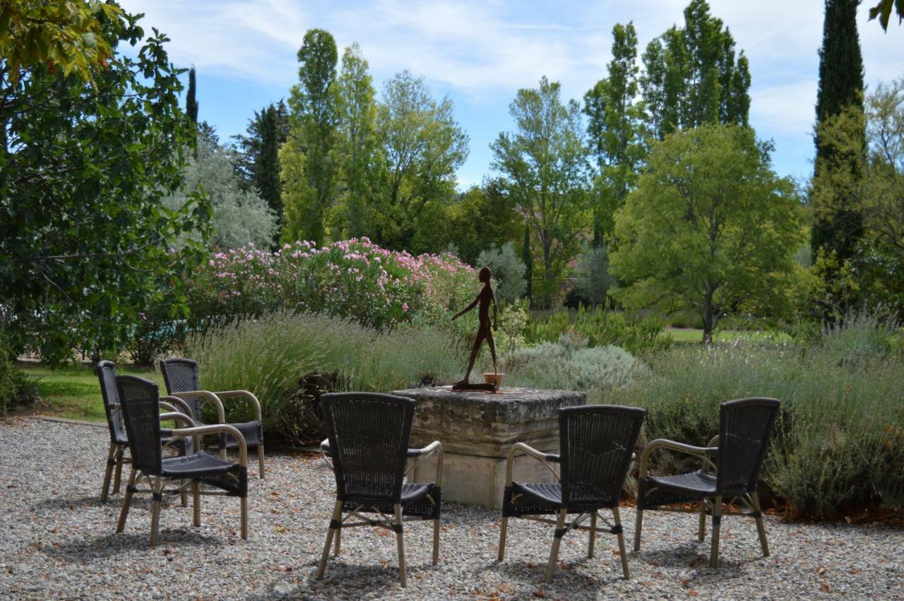 לינה וארוחת בוקר אקס-אן-פרובאנס Le Clos Des Freres Gris מראה חיצוני תמונה